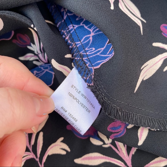 41Hawthorn Women’s Floral Blouse Purples and Indigo Small - Picture 7 of 10